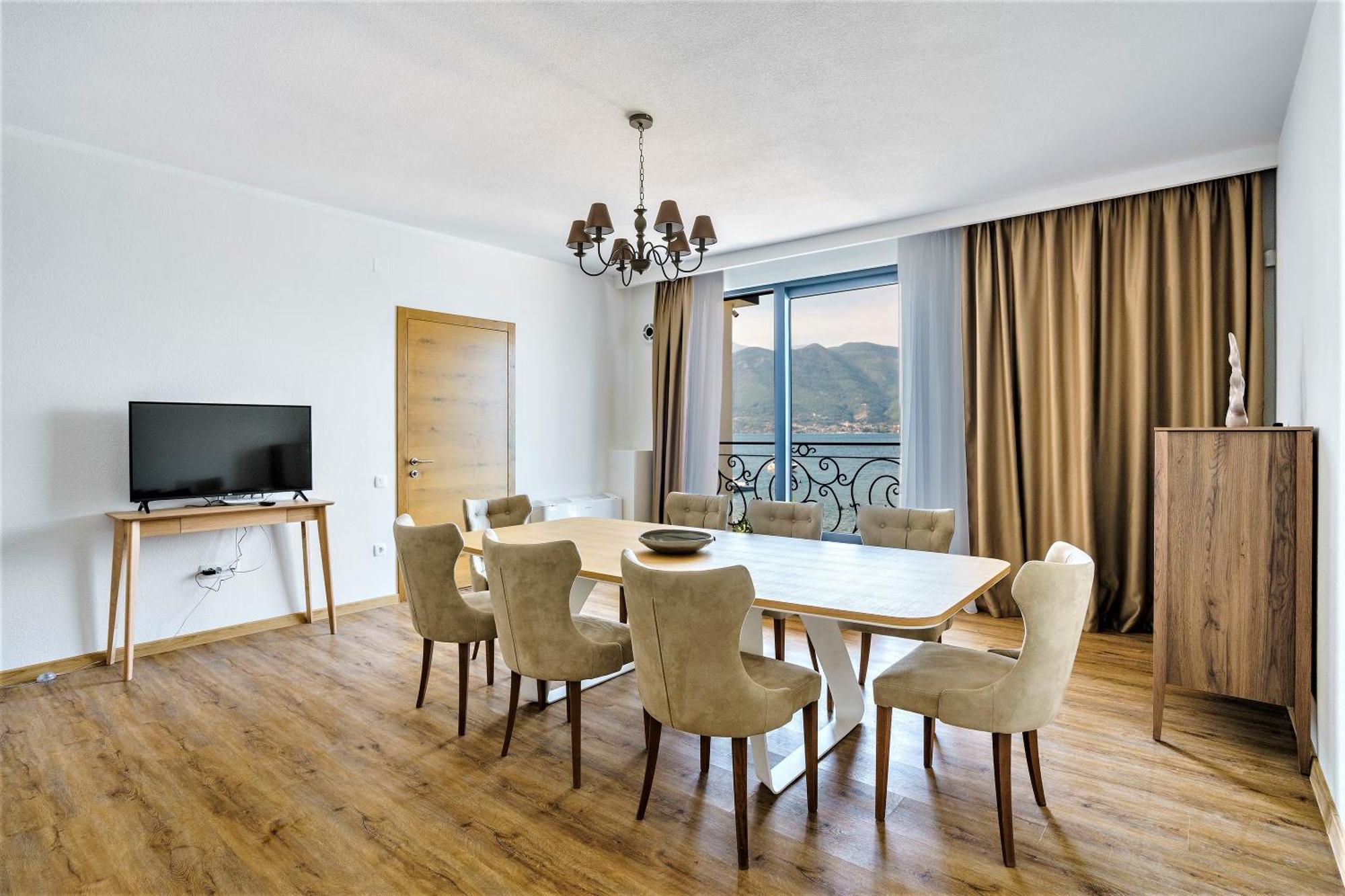 Beachfront Villa Pearl Of Adria Krasići Dış mekan fotoğraf