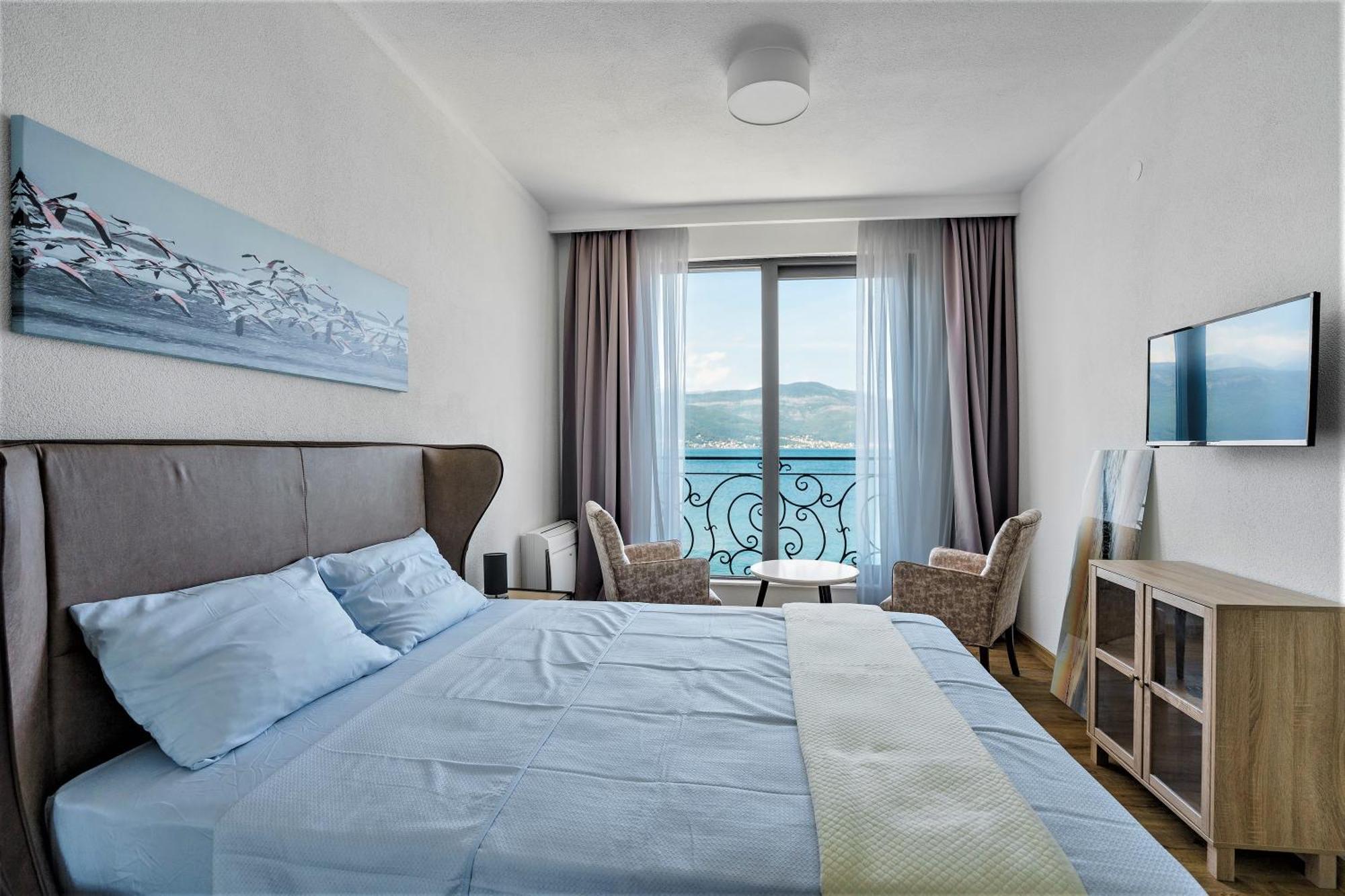 Beachfront Villa Pearl Of Adria Krasići Dış mekan fotoğraf